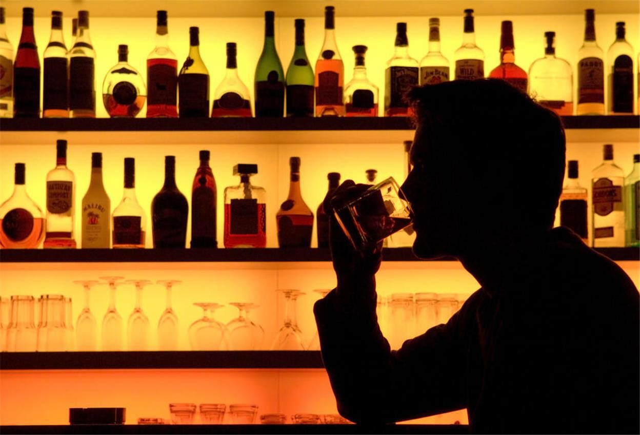 bier-oder-wein-die-reihenfolge-spielt-keine-rolle-532771_main