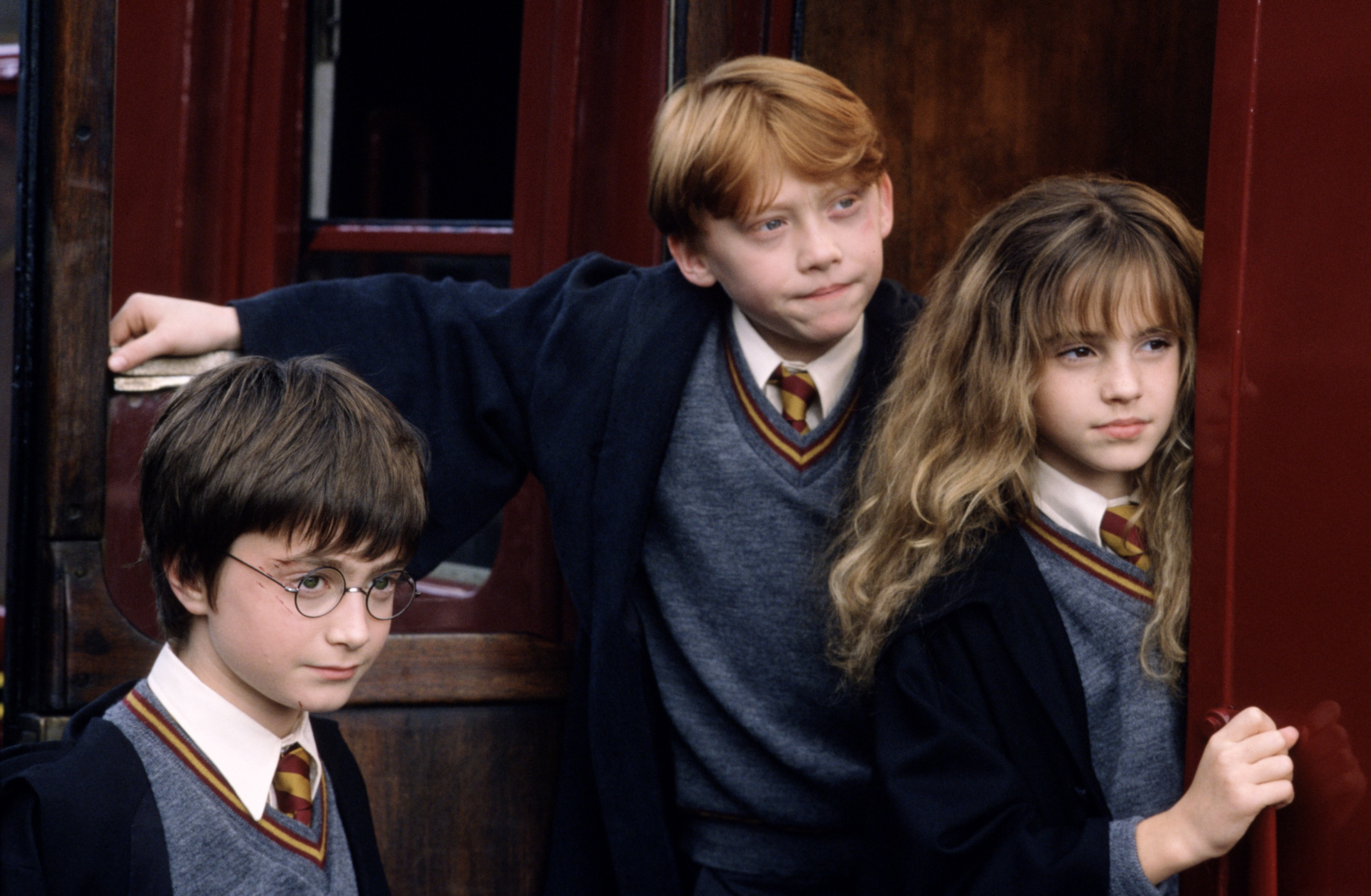 harry_potter_still_from_sorcerers_stone_main