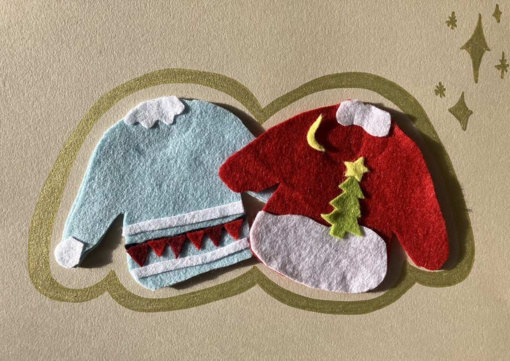 Chloe_sweaters-1024x725