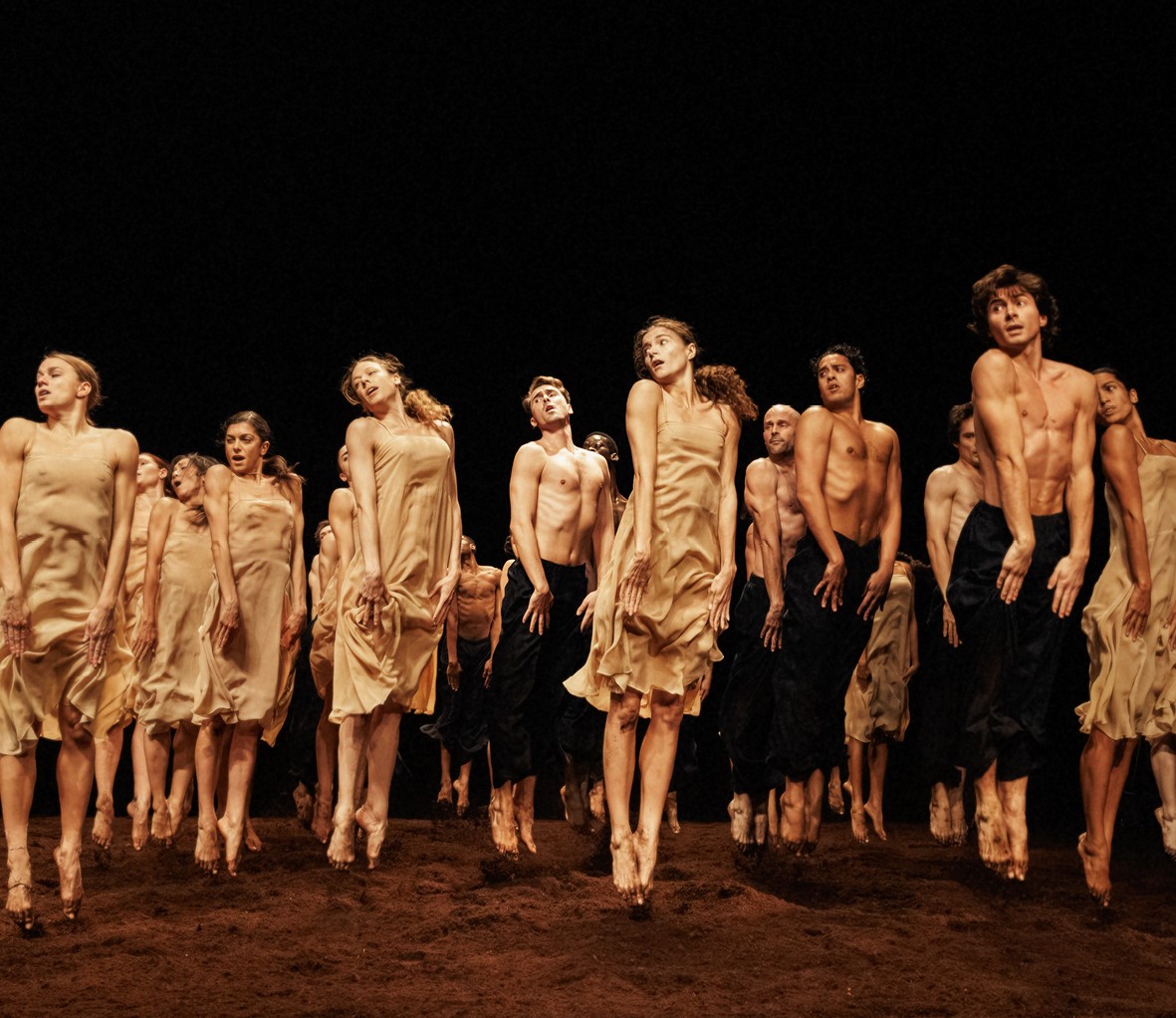 les-theatres-de-la-ville-de-luxembourg-tanztheater-wuppertal-pina-bausch