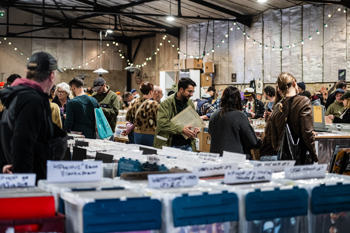 Digital-use-Full-Res-DSC_7254_Vinyl-Foire_121025_main