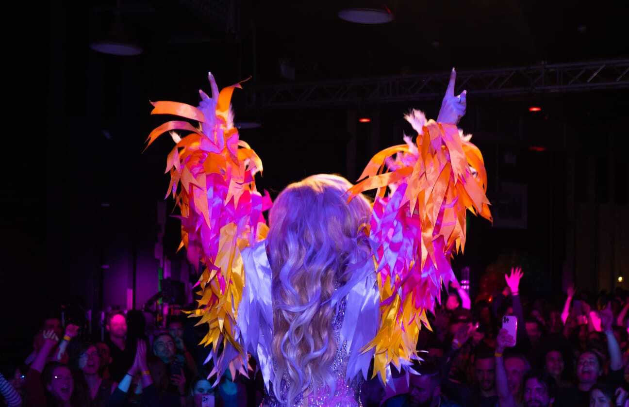 Unicorn-Throwback_2010-1_main