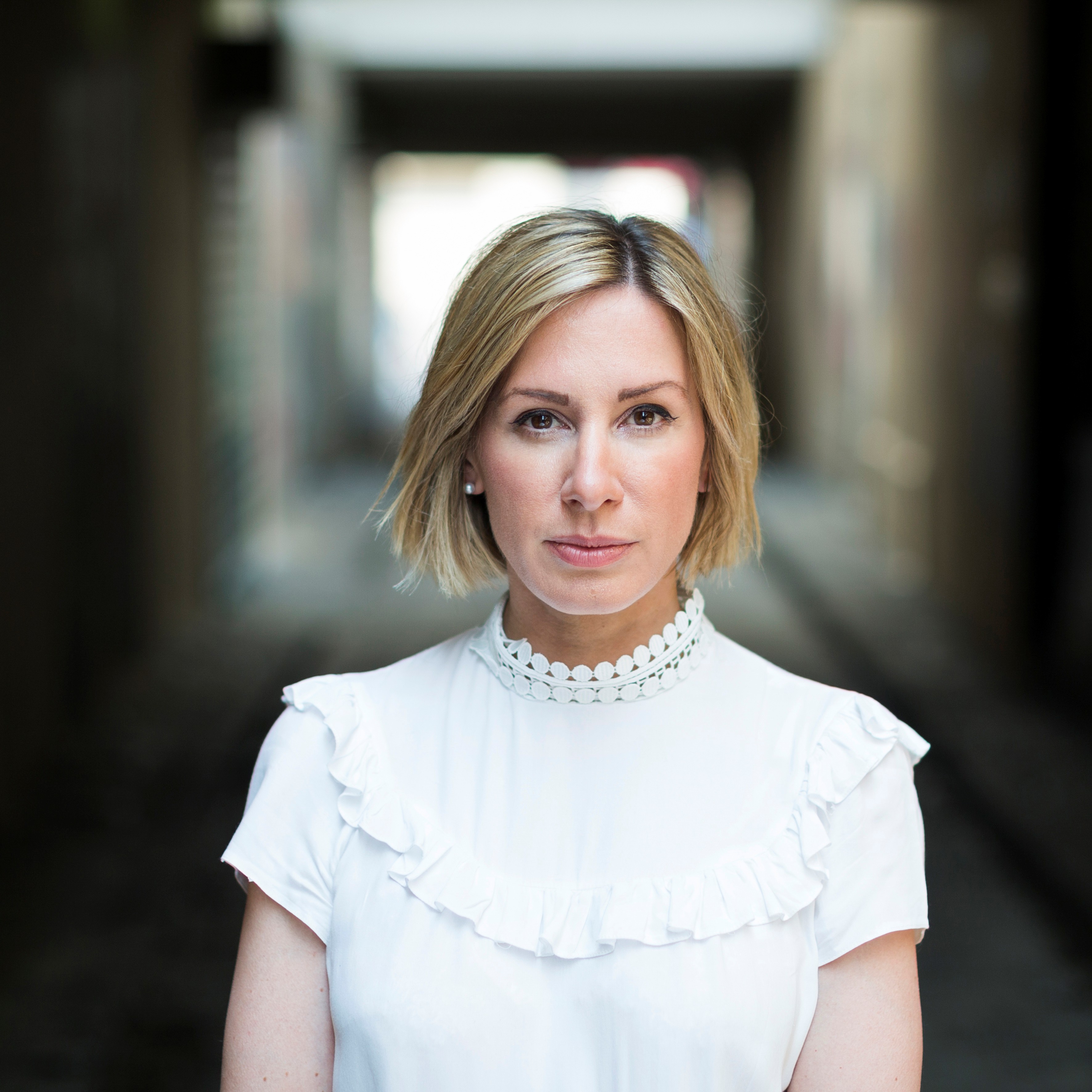 Anja-di-bart-Philippe-Matsas_main