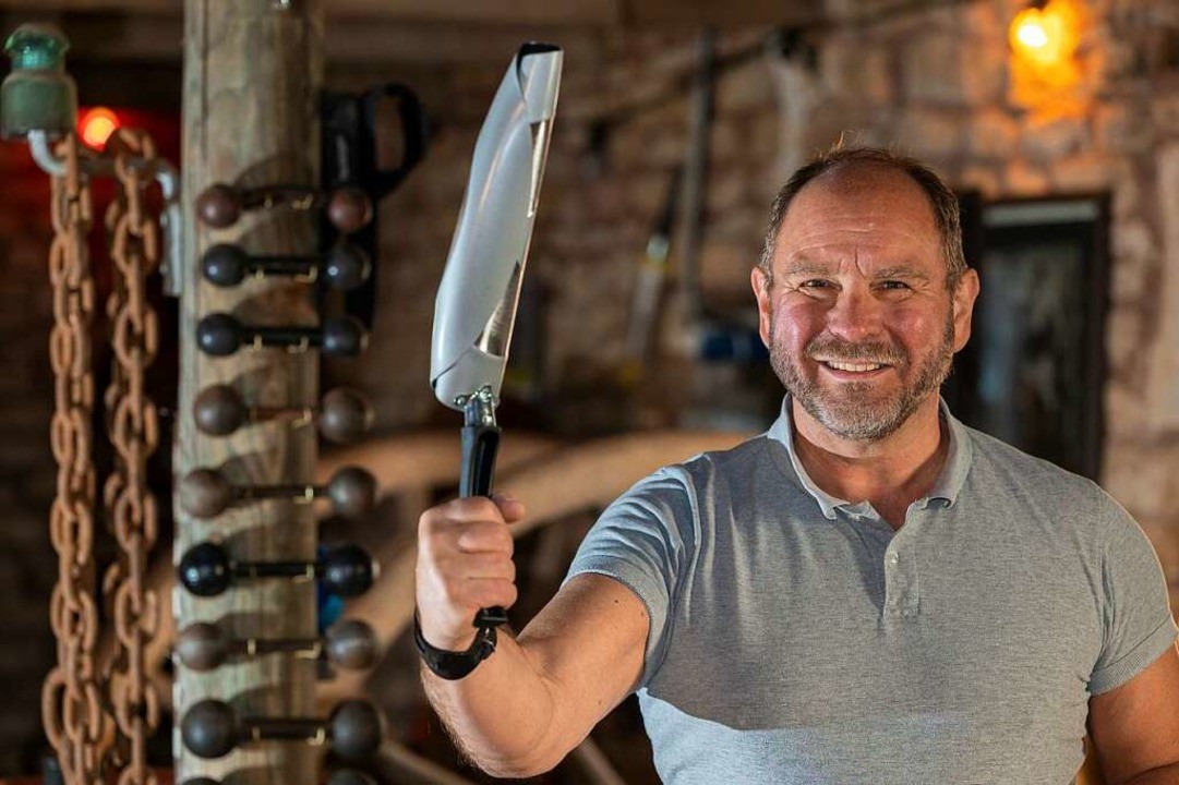 Aufgerollte-Bratpfanne-Foto-HaraldTittel-dpa-_main