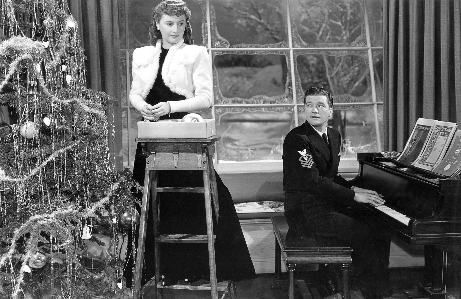 Christmas-in-Connecticut_1_main