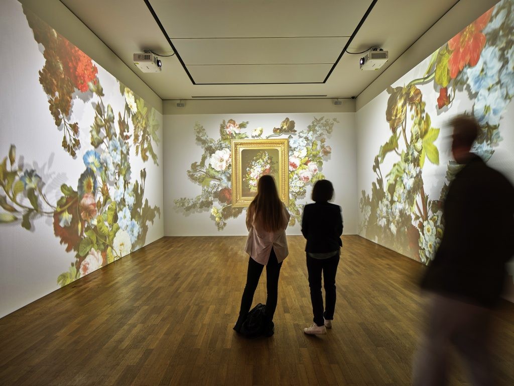 Projection-Artemotion-CW-1-1024x768