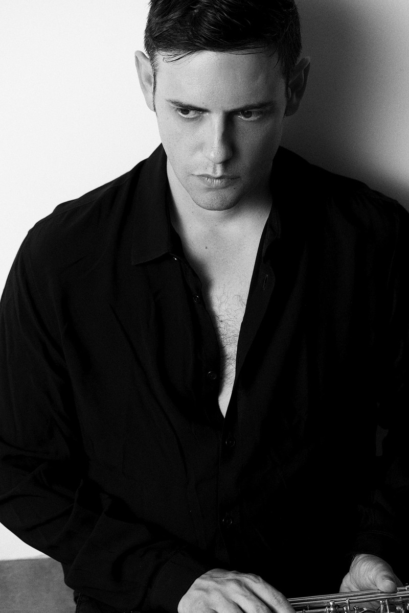 Shauli-Einav-3-BW-small_main