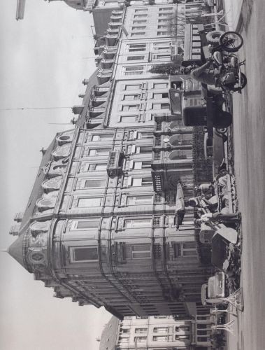 BRINCOUR-BOHLER-Royal-petit_main