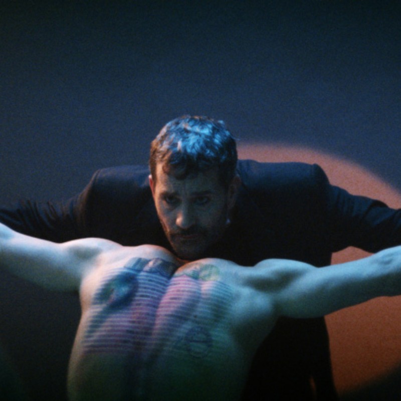 0671002A-001D-DB98-3228-39BAB217AA14