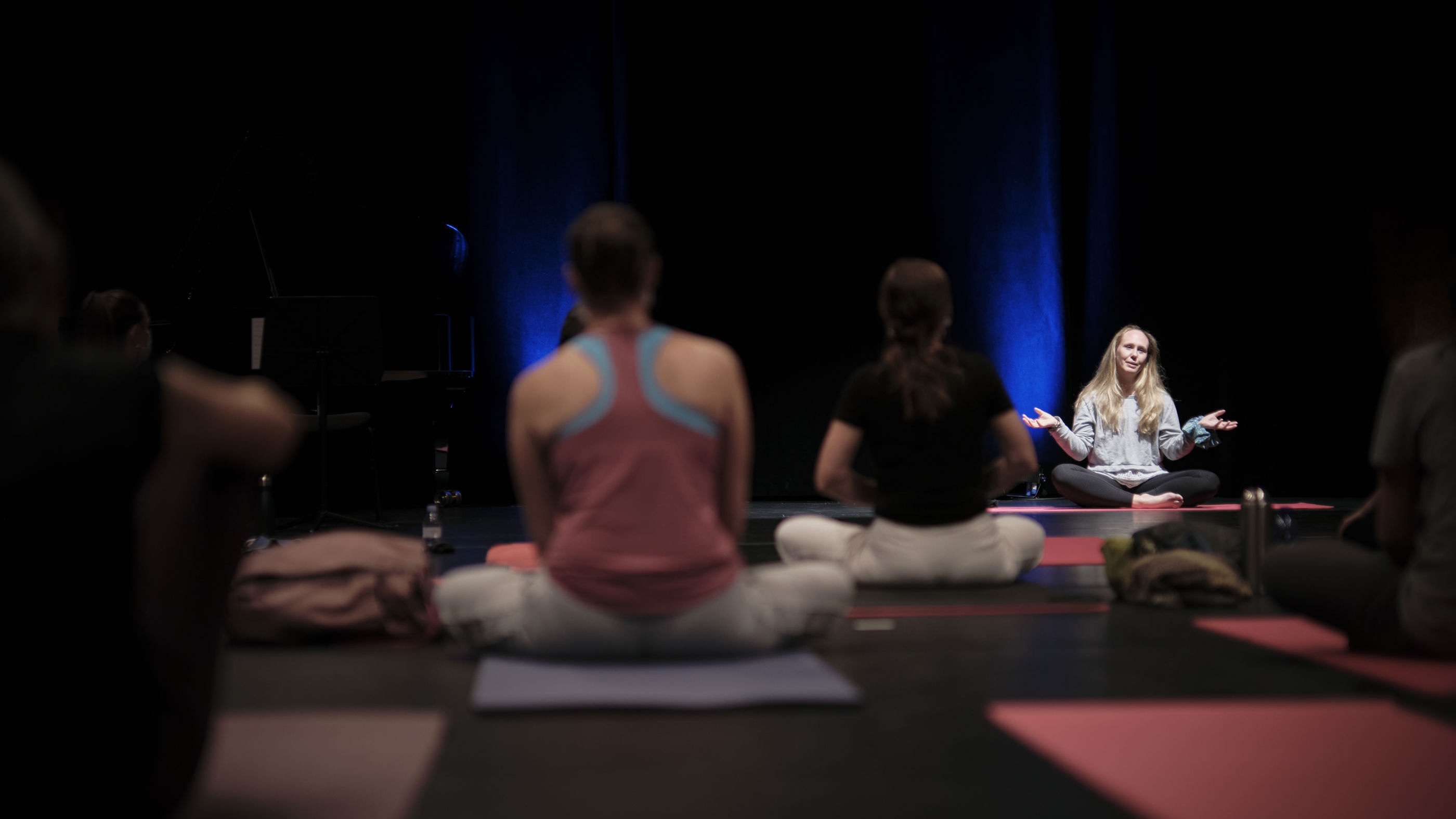 210923_ed_yam_yoga_debussy_c_eric_engel-16-jpg-rxy-0-4448621553884712-0_main