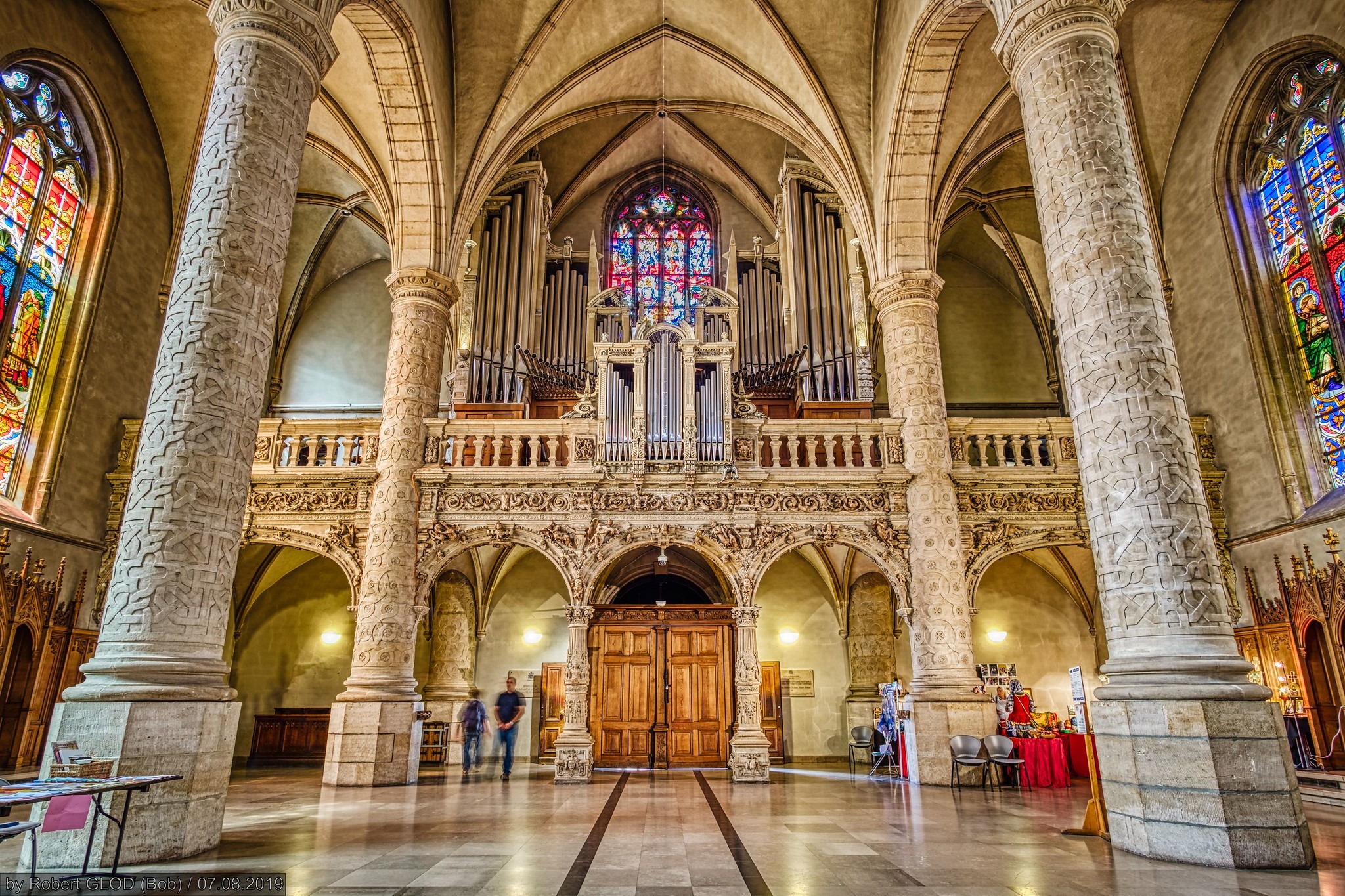 Cathedrale-Notre-Dame-Luxembourg-City-3_main
