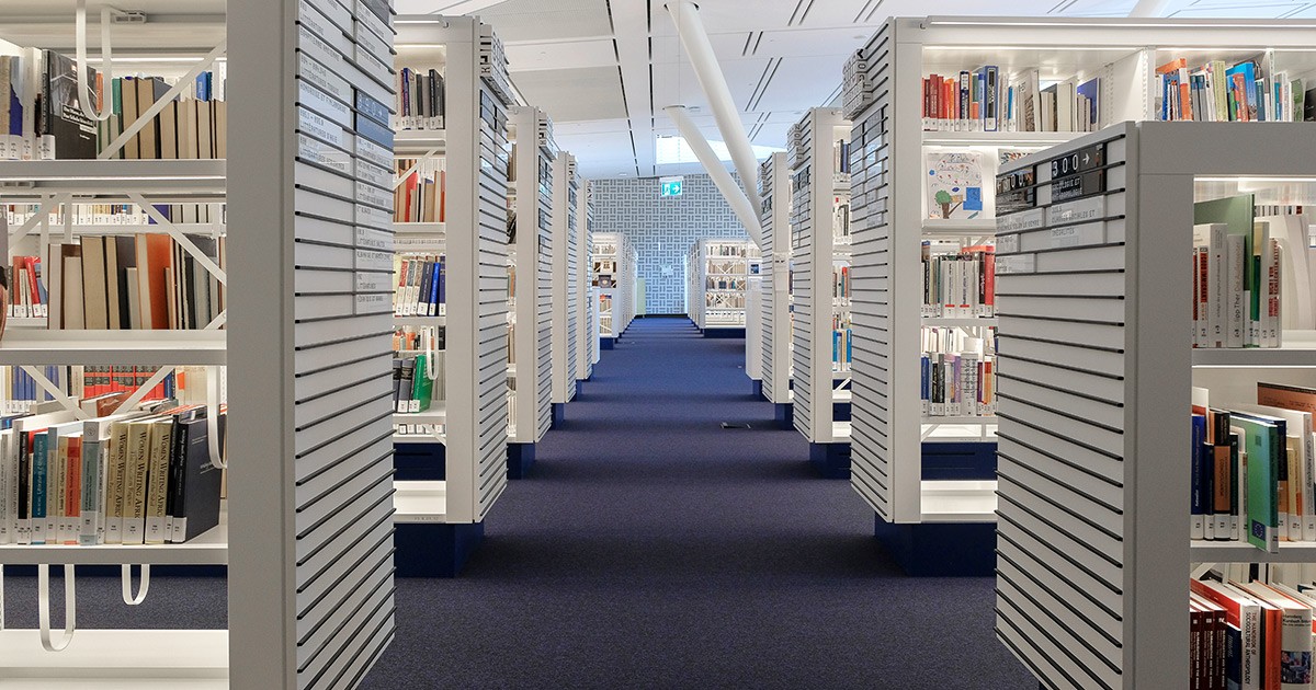 2022_Salle-de-lecture_main