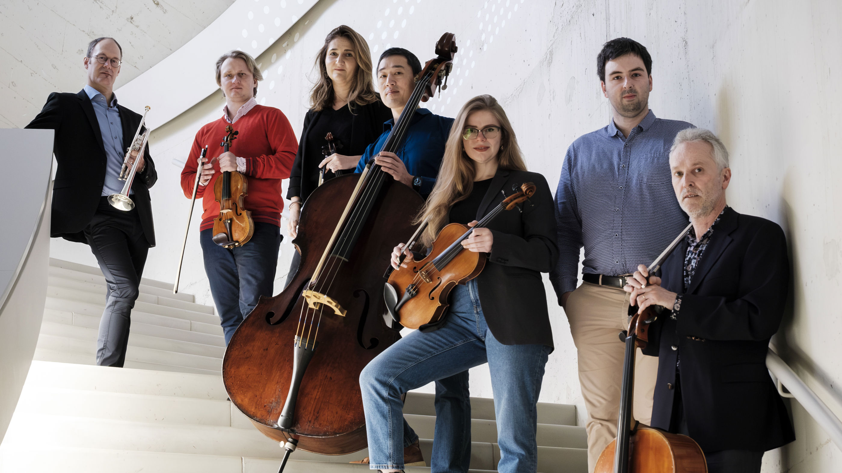 amis_de_lopl-group_gayan-C3-A9_grigorian-10-photo_alfonso_salgueiro-27x24cm_col_300dpi_rgb-jpg-rxy-0-4774436090225564-0_main