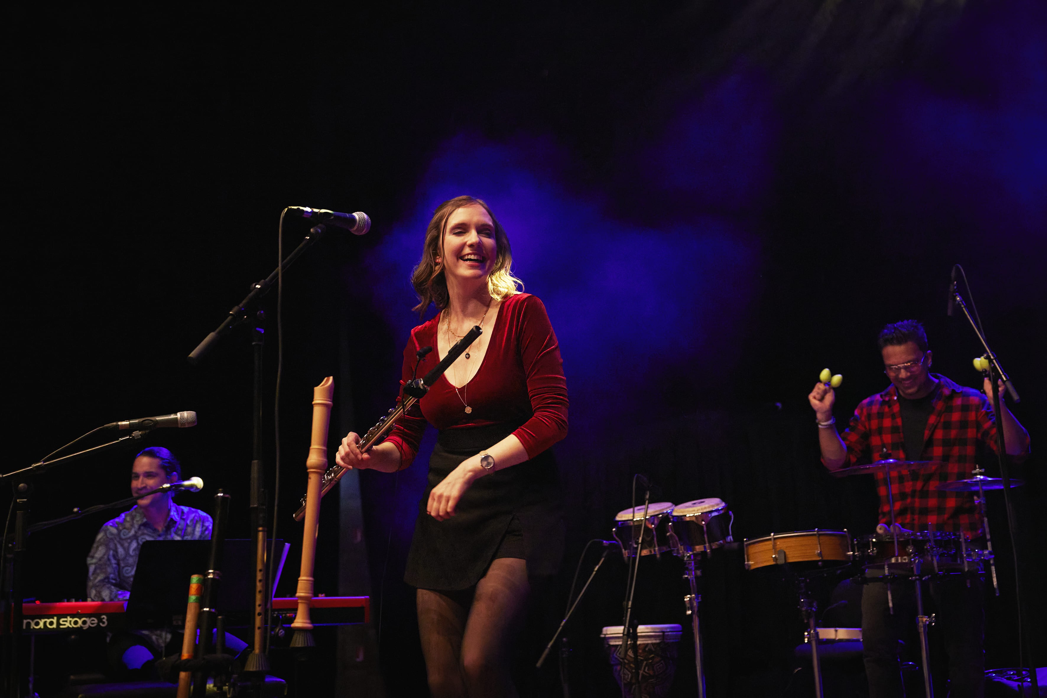 Authentica-LIVE_7_Photo-Credit-Eric-Devillet-jpg-2_main