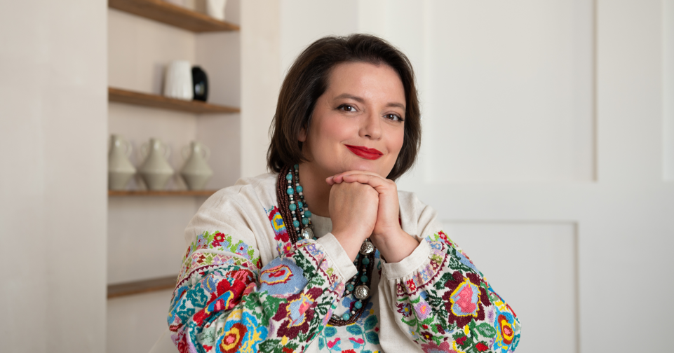 2025-11-21-15_53_23-Tamara-foto-c-Ulyana-Basova-jpg_main