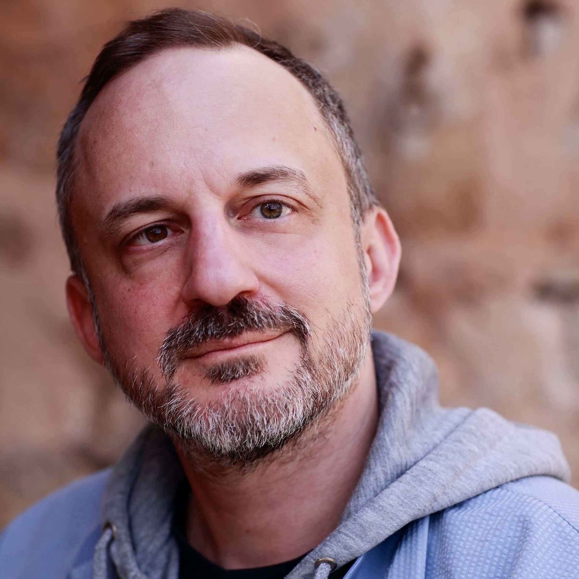 Yoran-c-Jamil-Yassine-_IV_main