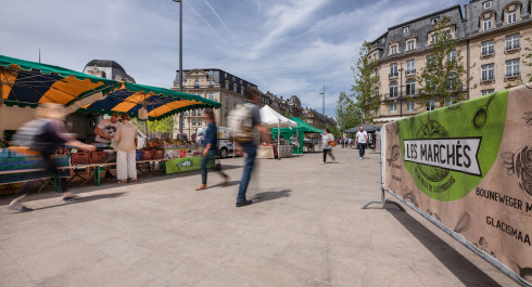Market "Garer Maart"