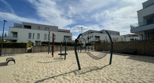 Themenspielplatz Limpertsberg mit Kletter- und Sprunganlage