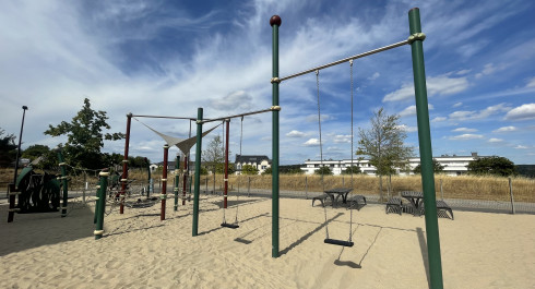 Themenspielplatz Limpertsberg mit Kletter- und Sprunganlage