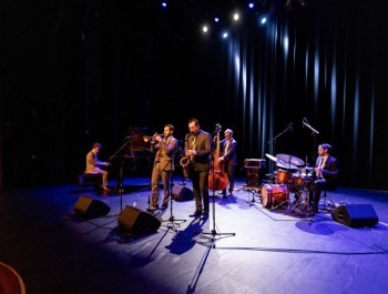 The-Minor-Majors-2586-small_main