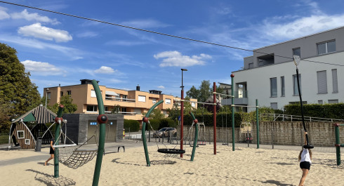 Themenspielplatz Limpertsberg mit Kletter- und Sprunganlage