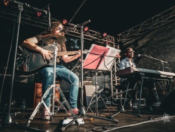 Hands-On-Mars-c-Steve-Arnoldy_main