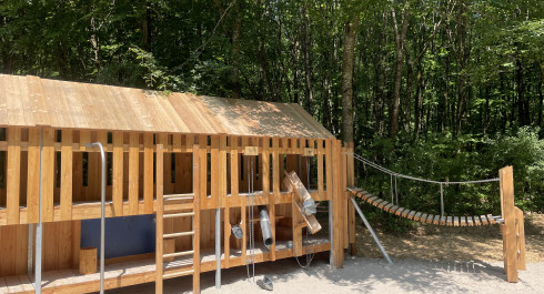 Aire jeux en forêt "Bambësch"