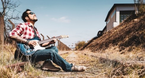 Kid-Colling-Rail-c-Caroline-Martin-small_main