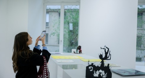 TAN_9660_resized_main