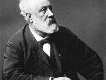Jules_Verne_-_photographie_de_presse_-_Agence_Rol-1-c-Biblioth-que-nationale-de-France-Public-domain-via-Wikimedia-Commons_main