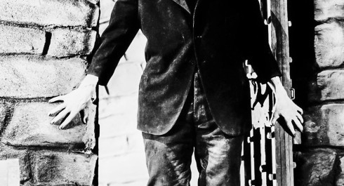 Frankenstein_05_retouche_VG_main