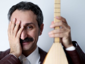 credit-ekrem-ali-oezel