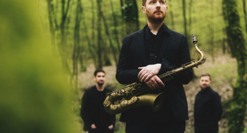 Vincent-Thekal-Trio-c-2018-Joseph-Pitois-small_main