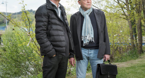 les-theatres-de-la-ville-de-luxembourg-zwei-herren-am-strand_main