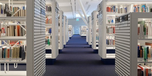 2022_Salle-de-lecture_main