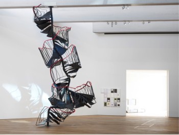 View-of-the-exhibition-Radio-Luxembourg-Echoes-across-borders-Mudam-Luxembourg-Photo-Mareike-Tocha-Mudam-Luxembourg-_main