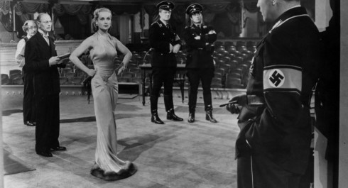 To-Be-or-Not-to-Be_02_main