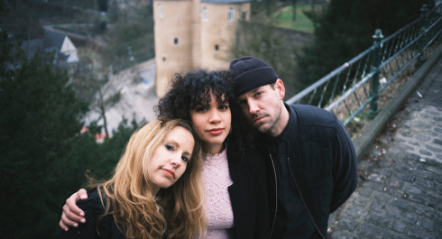 Blue-Sunday-Trio-c-Alfonso-Salgueiro_main